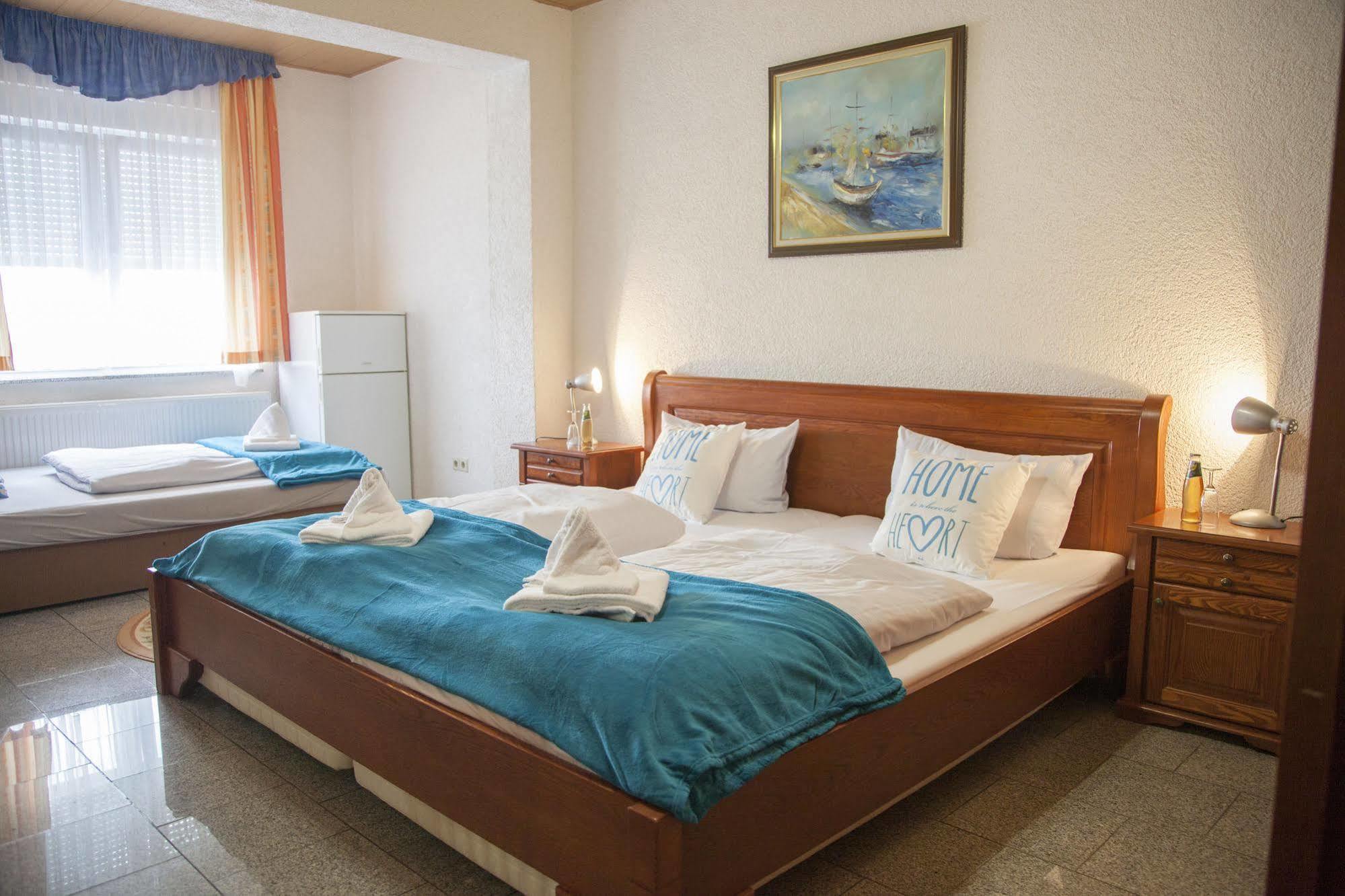 Hotel Atlantis Ramstein-Miesenbach Dış mekan fotoğraf